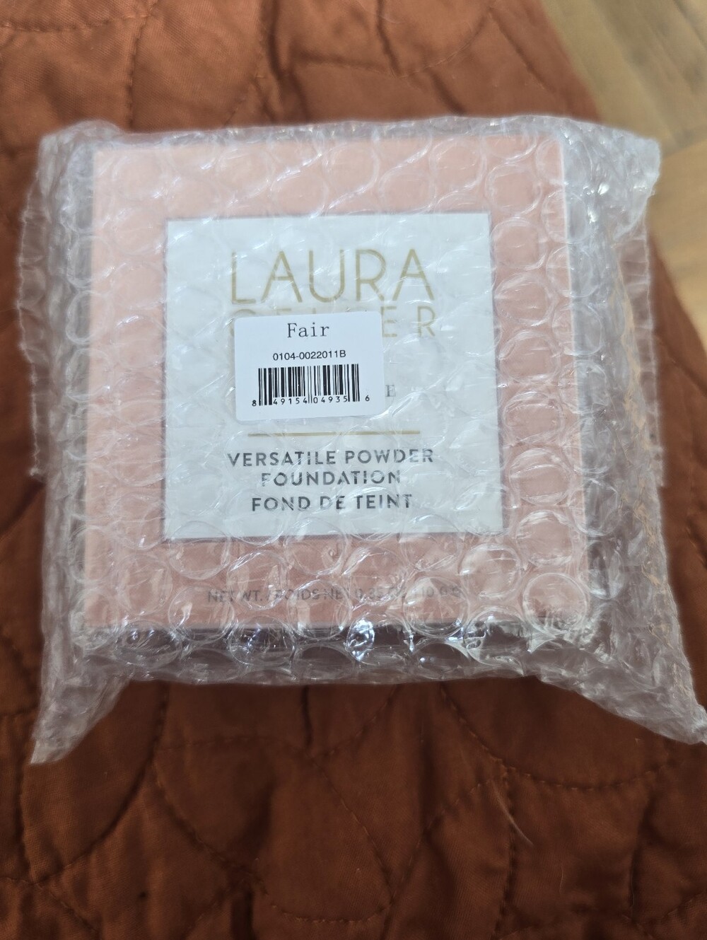 Laura Mercier Versatile Powder Foundation - Fair New